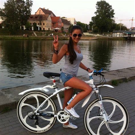 Девушки на велосипедах | Bicycle, Bike ride, Bmx