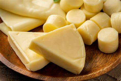 What is Monterey Jack? A Deep Dive into Its Rich History and Flavor