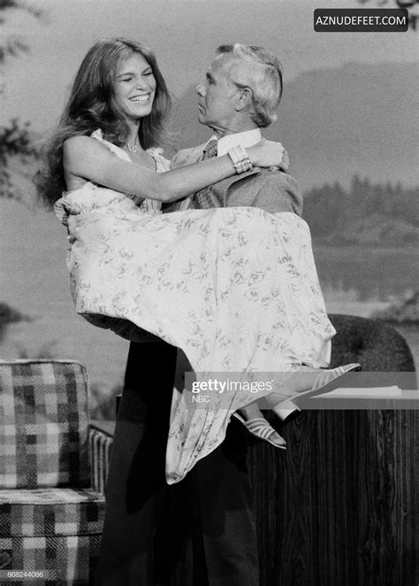 ANN TURKEL Feet - AZNudeFeet