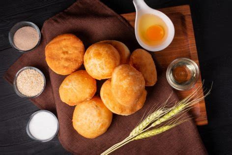 Баурсаки на дрожжах – 3 вкусных рецептов с фото, простые рецепты ...