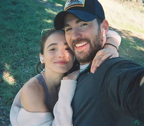 Newlywed Chris Evans makes rare comment on Alba Baptista
