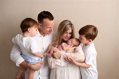 Newborn Siblings Photography - Lauren V Photography