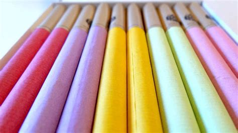 A comparative tasting of Sobranie cigarettes. - CigsSpot