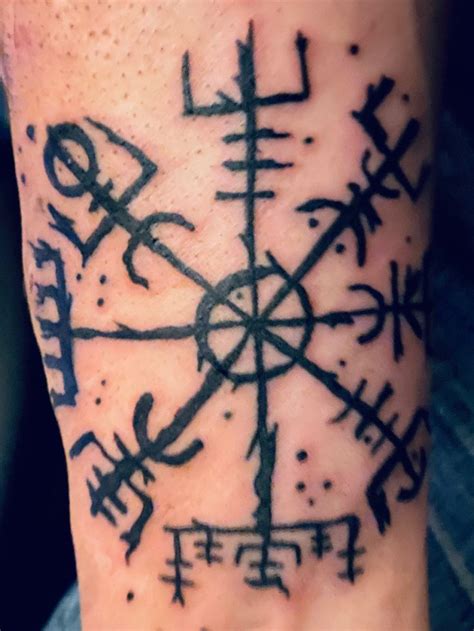 Vegvisir tattoo | Viking tattoos, Compass tattoo, Tattoo quotes