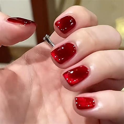 I Tested the Bold and Stunning Red Cat Eye Nails - Here's Why They're ...