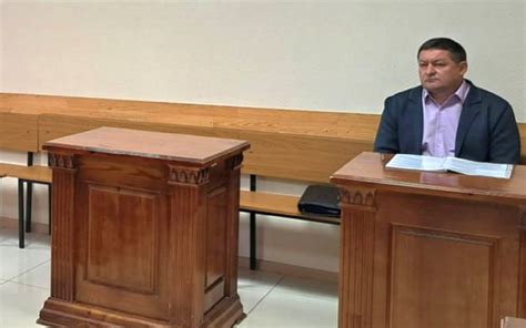 Бывший глава курского райцентра смог признать свою отставку незаконной