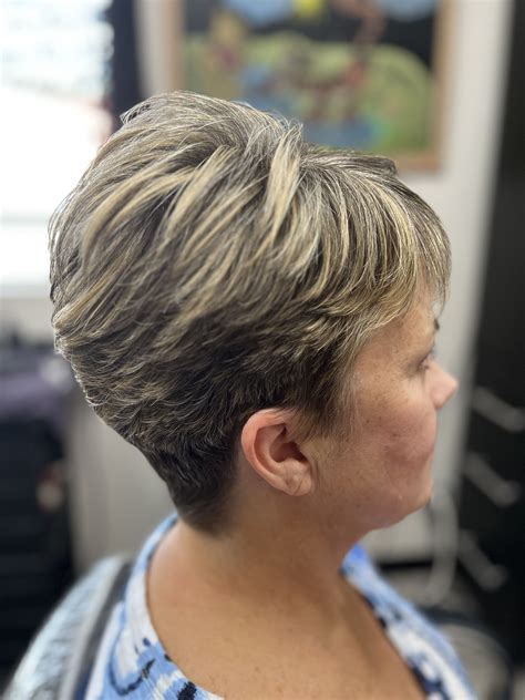 Pin by Debbie Martin on haircut 2025 in 2025 | Layered haircuts short