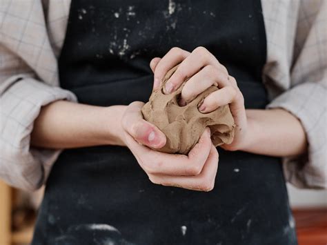 beginners guide   air dry clay potclays