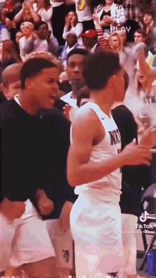 Trae Young PFP - Trae Young Profile Pics