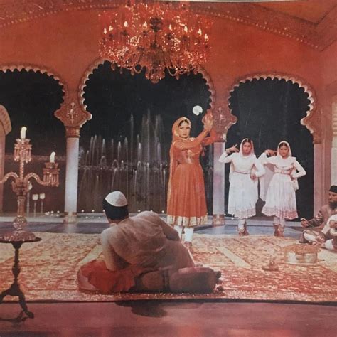 Stills from the iconic PAKEEZAH ! : r/MeenaKumari