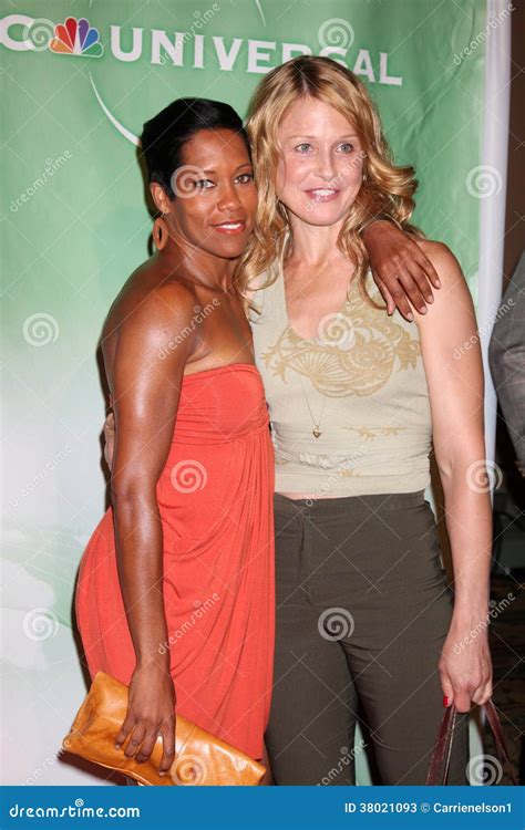 Arija Bareikis,Regina King editorial stock photo. Image of hotel - 38021093