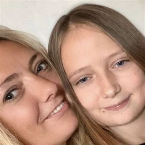 Светлана Малькова объяснила, почему ее дочь добивается успехов вопреки ...