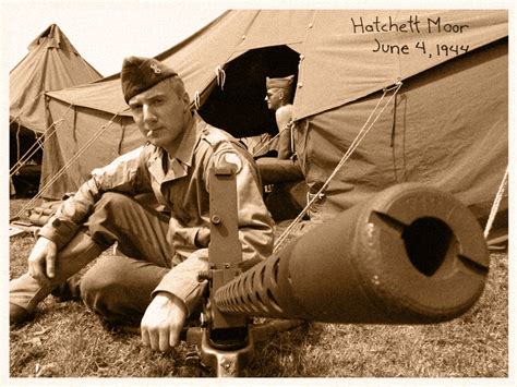 HendersonWorks: World War II Photography made easy!