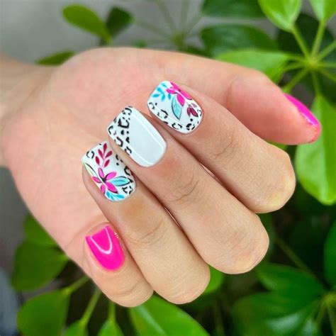 Trending Nail Designs for 2024