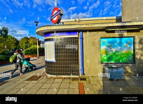 Wanstead hi-res stock photography and images - Alamy