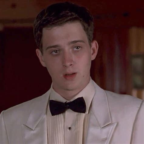 Best 11 eddie kaye thomas – Artofit