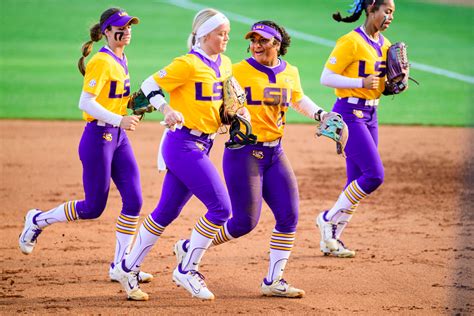 Final National Rankings – LSU