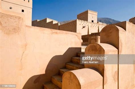 An Nakhl Fortress Photos and Premium High Res Pictures - Getty Images