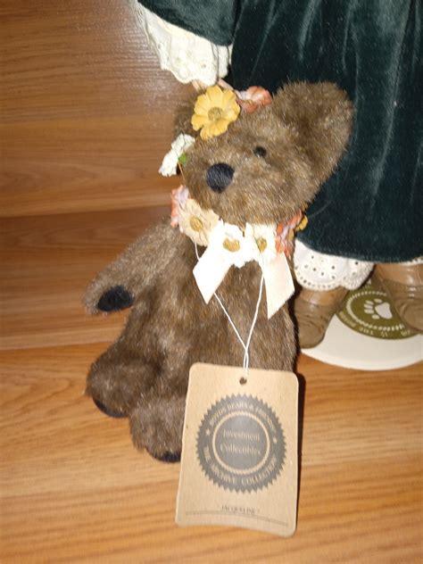 Boyds Porcelain Doll - Yesterdays Child - Meredith with Jacqueline