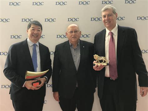 Dr. Chang named one of the top ophthalmologists for 2018 | Awards