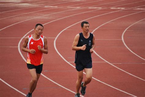 runnerrunnersrunningtrackjog  image  needpixcom