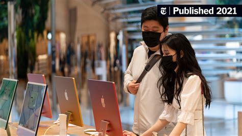 Apple will require masks for customers and employees in many U.S