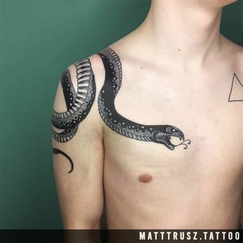 11+ Japanese Snake Tattoo Meaning That Will Blow Your Mind!