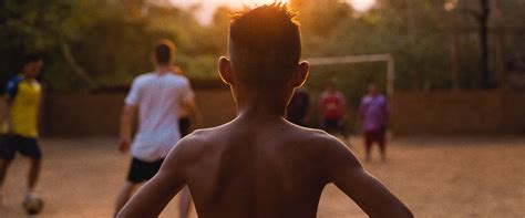 how to add film grain in premiere pro