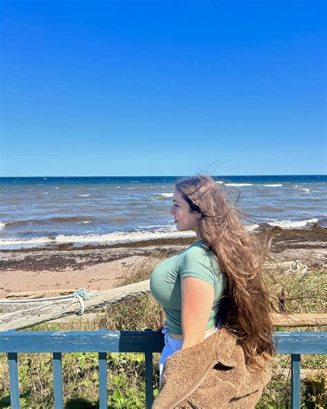 jazmine | Home sweet home🌊🌅🐳🐚🚢 what’s your favourite pic? | Instagram