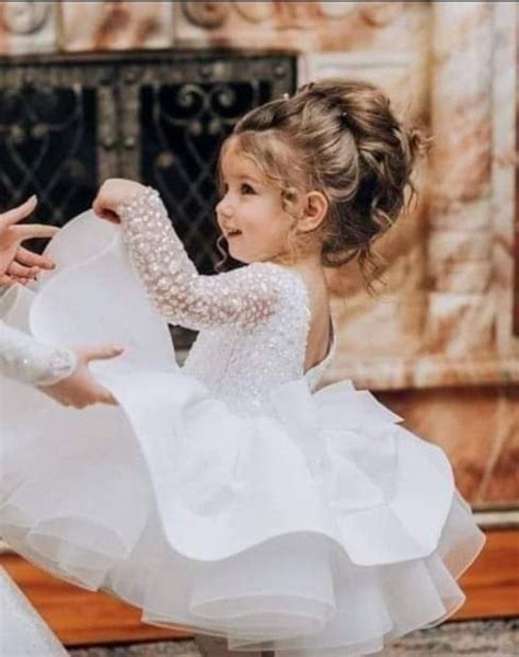 「новогодние костюмы для детей」おしゃれまとめの人気アイデア｜Pinterest｜Taty | 子供服, 服, しめ縄