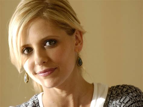 Sarah Michelle Gellar - Sarah Michelle Gellar Wallpaper (179059) - Fanpop