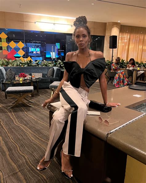 Eva Marcille fans concerned over slimmed-down appearance