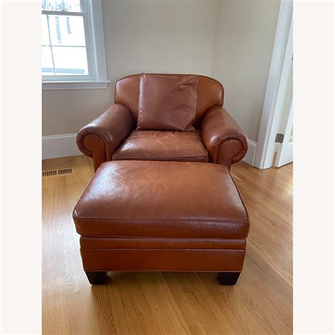 arm chair with ottoman 4