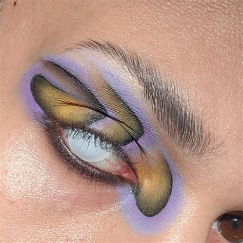 Makeup For Ones Past Sins Nyt 11