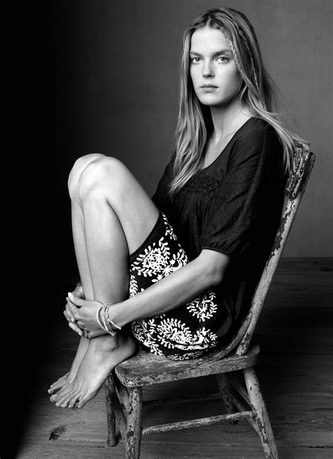 Shannan Click's Feet
