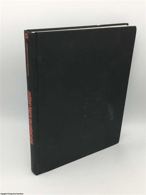 100 Naked Girls von Hegre, Petter: Good Hardcover (2006) First Edition