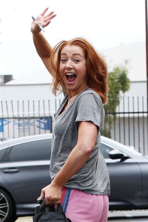 Alyson Hannigan - Leaves the DWTS Studio in Hollywood 09/30/2023
