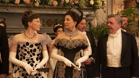 The 10 best The Gilded Age costumes (so far) | What to Watch