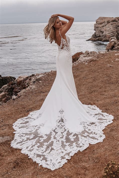 Clarice's Bridal Bridal Gowns | St. Louis, MO