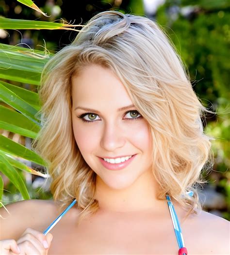 Mia Malkova (Actress) Age, Height, Weight, Biography, Wikipedia