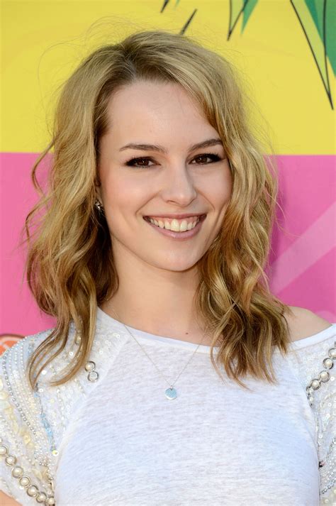 Bridgit Mendler | Pretty celebrities, Celebrities, Kids choice award