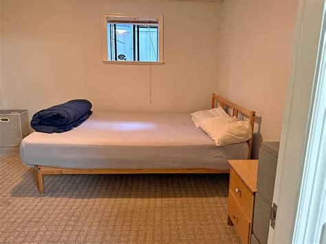 Private room for rent