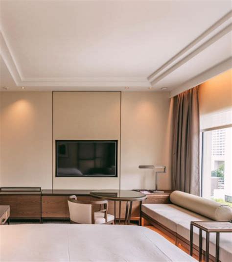 works studio dinding