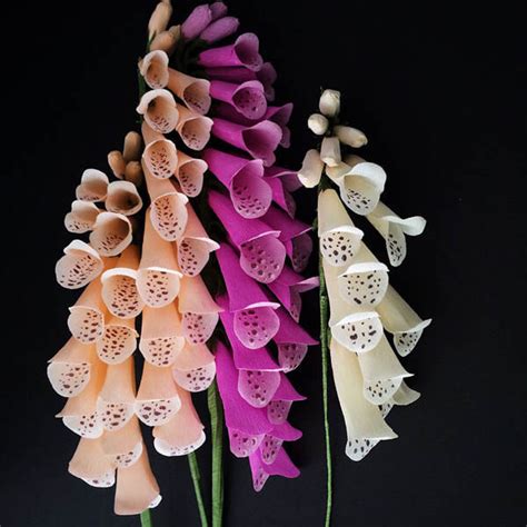 Lifelike Paper Flowers and Plants - Design Swan