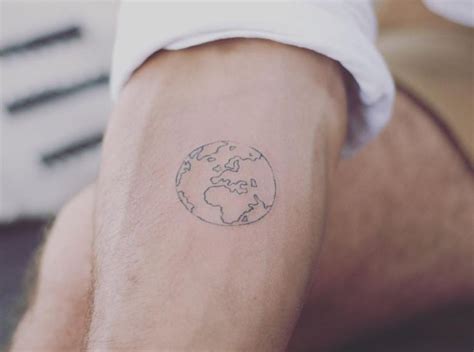 Pinterest | Globe tattoos, Shoulder tattoo, Hand tattoos