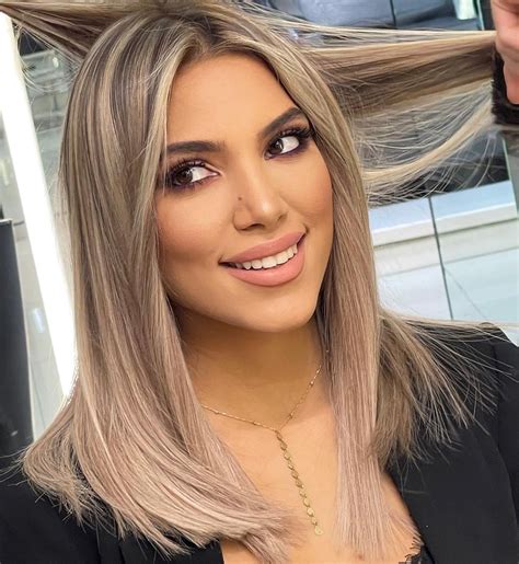 Pin by marsiala on h a i r | Light hair color, Popular hair color