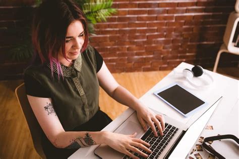 how to create digital downloads to sell on etsy