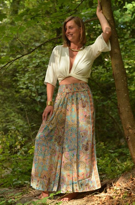 Paisley Hose -pastel- Nomadic Affairs