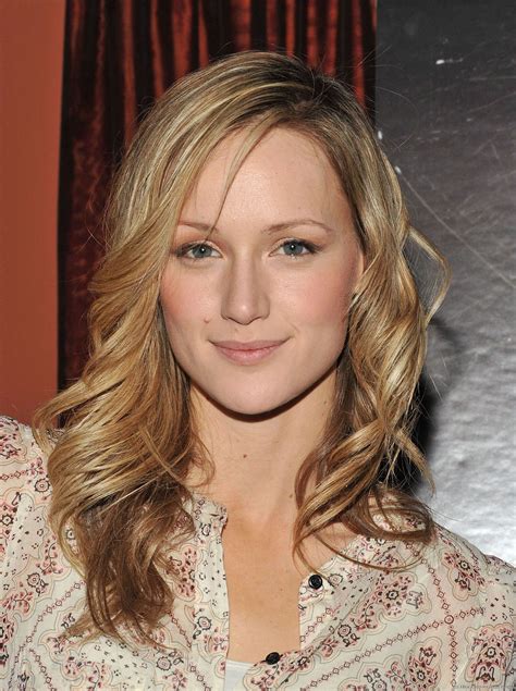 Pictures of Kerry Bishé