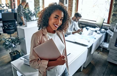 benefits  freelance technical writers